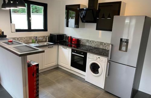 Saulaie - Claveliere House | Loft Industriel & Discret