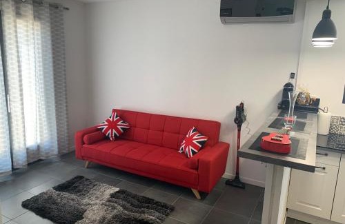 Saulaie - Claveliere House | Loft Industriel & Discret