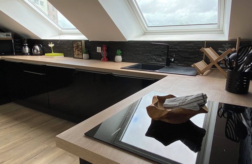 Saint-Leu Apartment | LOFT LA FABRIQUE/HYPERCENTRE - 6 pers FREE PARK
