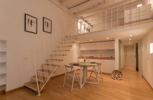 Historic Castle District Apartment | Loft Lamarmora 18