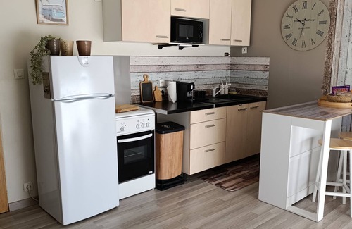 Gignac-la-Nerthe Apartment | Loft Liberty