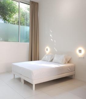 14th Arrondissement Apartment | Loft Moderne et Lumineux