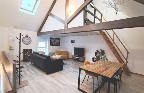 Osmanville Apartment | Loft proche des plages et sites du débarquement