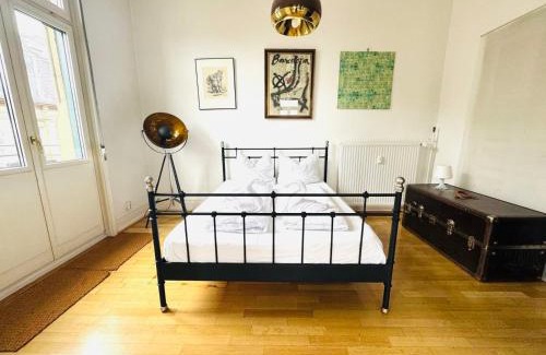 Wiesbaden Apartment | LOFT Vanelyn RETRO Central Terrace