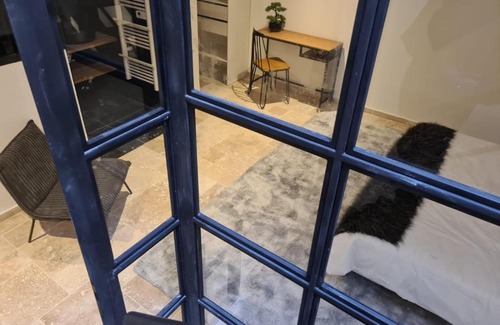 Mantega Apartment | LOFT WHITE PRINTING