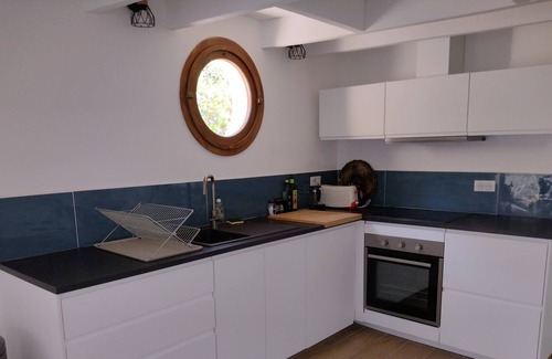Croix-d'Argent Bed & Breakfast | Loft with garden in town