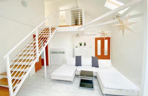 Terezvaros Apartment | Loft with Rooftop and Free parking in Garage