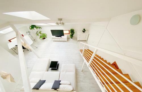 Terezvaros Apartment | Loft with Rooftop and Free parking in Garage
