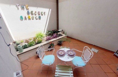 Celio Apartment | LOFT WITH SECRET GARDEN AT THE COLISEUM