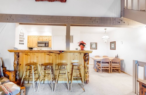 South Lake Tahoe Condo | Lofted gem close to the lake with pool, hot tub, beach access & WiFi