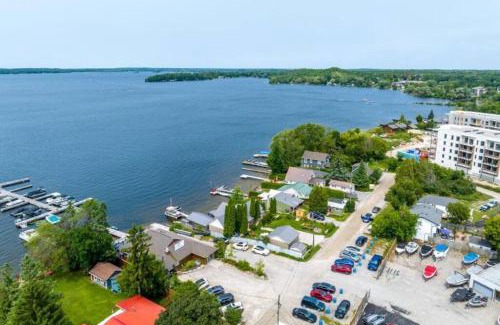 Fenelon Falls House | Lofted Kabin - Pavo