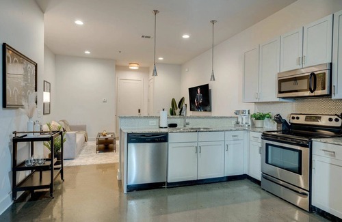 Midtown House | Lofts At 30th - Modernity on West End - 2 Units