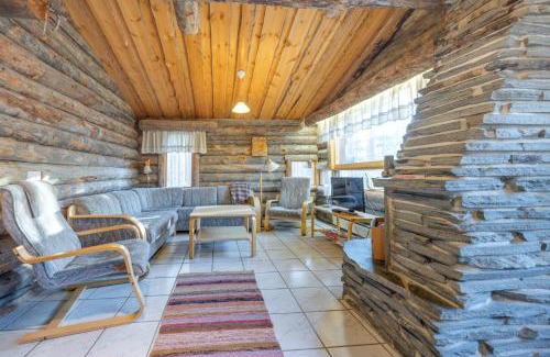Suomu House | Log Cabin Apartment Käkriäinen B