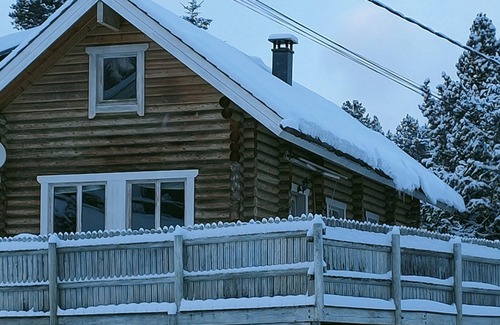 Superbolquere Ski Chalet | Log cabin, Bolquère, ideal for families