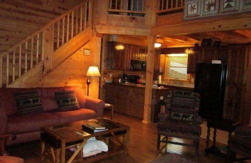 Brasstown Cabin | Log Cabin Getaway on Big Brasstown Creek