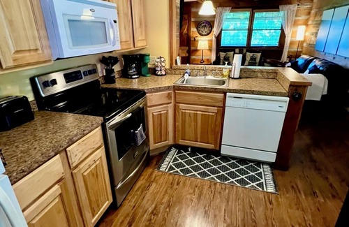 Bryson City Cabin | Log Cabin, Hot Tub and HUGE Mountain Views!