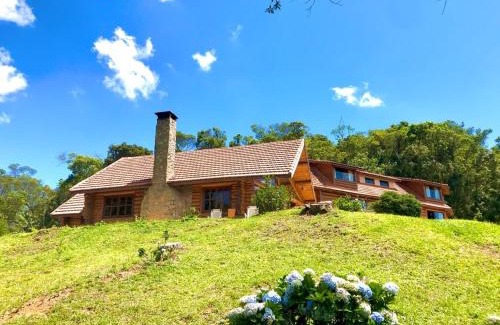 Monte Verde Villa | Log Cabin - Monte Verde