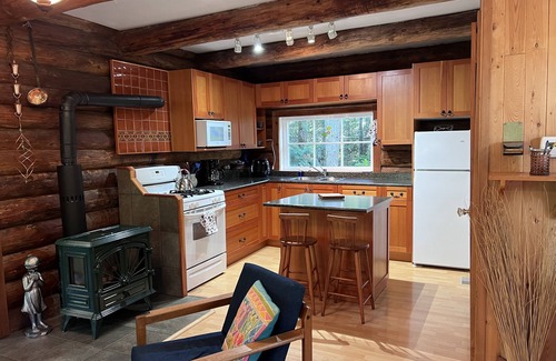 Lake Cowichan Cabin | Log Cabin on River Acreage