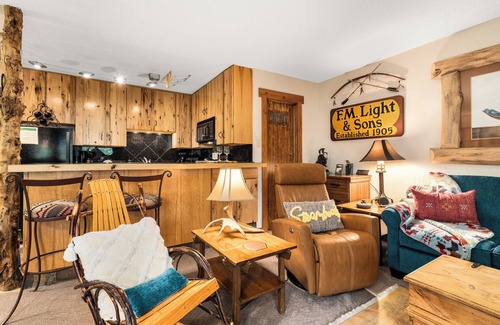 Steamboat Springs Condo | Log Cabin Ski-in Slopeside One-Bedroom Condo at Christie Base - sleeps 4