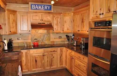 Lake Lure Cabin | Log Cabin w/Waterfall View~Hot Tub, Loft, Hiking, Relax in Privacy!