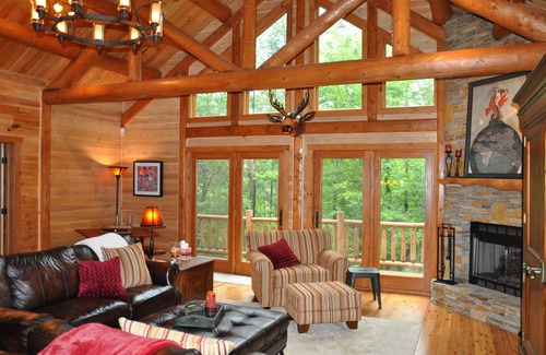 Lake Lure Cabin | Log Cabin w/Waterfall View~Hot Tub, Loft, Hiking, Relax in Privacy!