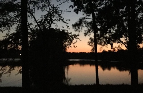 Chapin Cabin | Log cabin with beautiful view. Now 3 kayaks for your use.