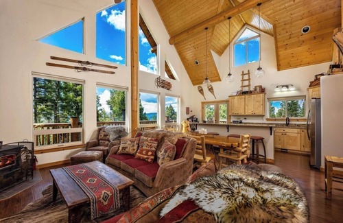 Angel Fire House | Log Cabin with Hot tub, Wood burning stove, Views, Private, Wrap-Around Decks