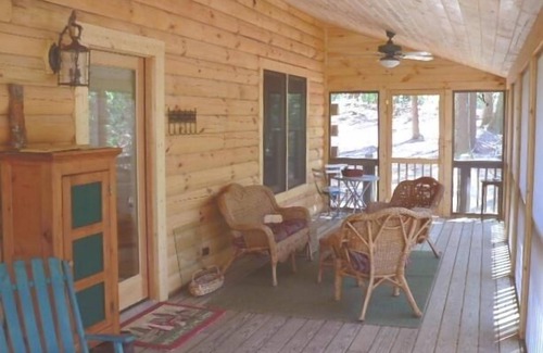 Burnsville Cabin | Log Home Retreat - Mt. Mitchell/Blue Ridge Parkway