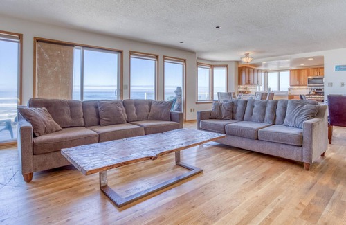 Roads End House | Logan's Lodge