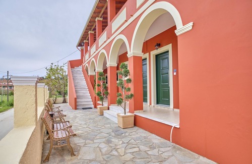 Peroulades Apartment | Logas Beach Studio 4 Corfu