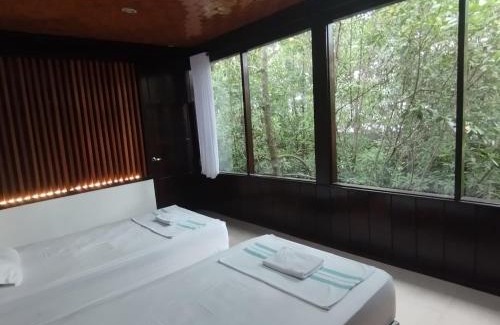 Waisai House | Logbond Cozy Guesthouse