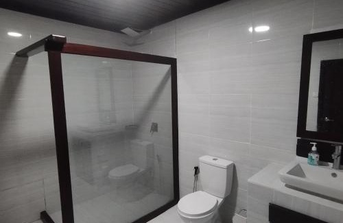 Waisai House | Logbond Cozy Guesthouse