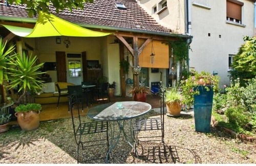 Sainte-Gemme-en-Sancerrois House | Logement Authentique à Sainte Gemme