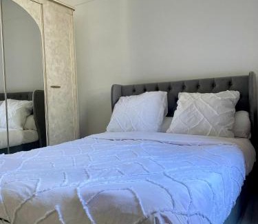Republique–Point-du-Jour Apartment | Logement 2 pièces très bien situé, proche parc des princes