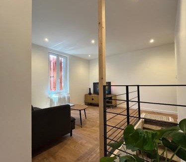 La Celle-sous-Gouzon Apartment | Logement au cœur de la Vallée de la Dordogne