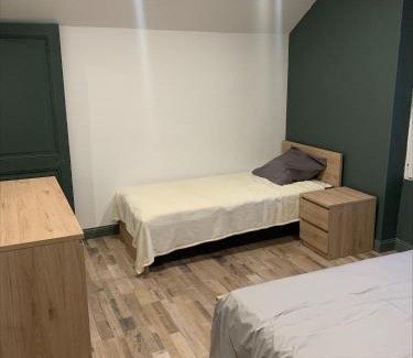 Damparis Apartment | Logement au calme, à proximité de tous