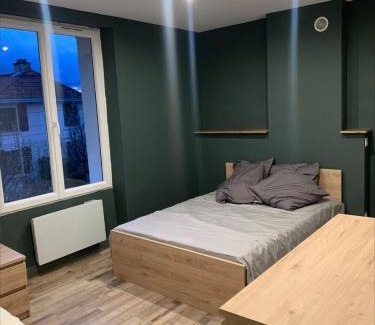 Damparis Apartment | Logement au calme, à proximité de tous