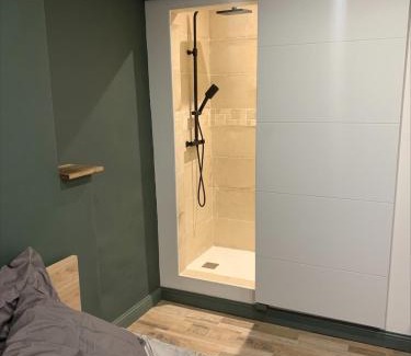 Damparis Apartment | Logement au calme, à proximité de tous