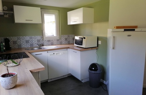 Moyaux Apartment | Logement Avec Jardin Privatif au RDC D'une Maison à 5 Minutes de Cerza