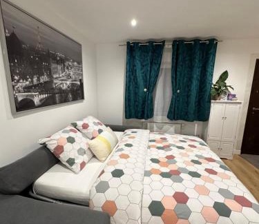 Yerres House | Logement avec terrasse et entrée indépendantes a 25 min de Paris