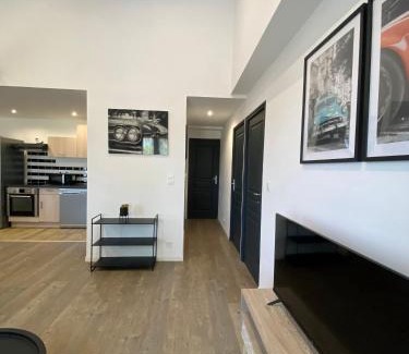 Loupiac Apartment | Logement calme et confortable au cœur de Loupiac