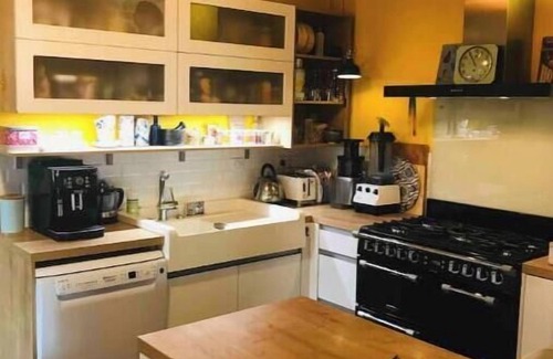 Chessy Apartment | Logement Cosy au Coeur des Pierres Dorées