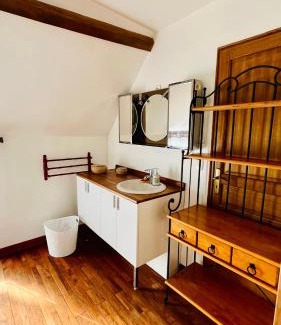 Thourotte Apartment | Logement cosy et confortable.
