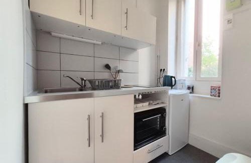 Faubourg Sud Apartment | Logement COSY proche centre-ville - WiFi