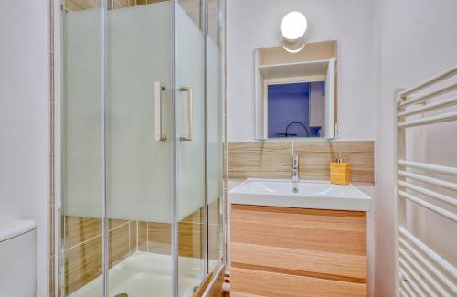 Bois Guillaume Apartment | Logement Elora