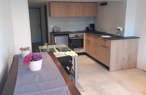 Villefranche-sur-Saone Apartment | Logement entier 4 personnes Villefranche sur Saone