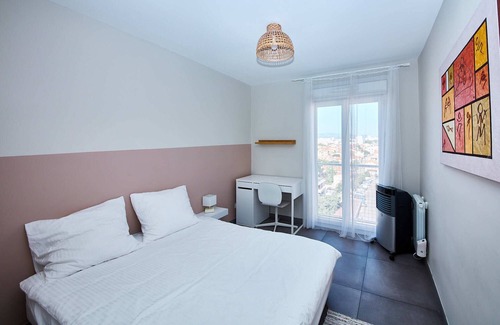 Chanot - Stade Velodrome Apartment | Logement Entier vue mer T3 - Plages 15 mn 9ème