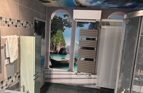 Villemoisson-sur-Orge Villa | Logement Près de Paris Pour le Séjour Rêvé Avec Piscine, Salle de Sport