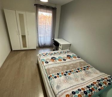 La Courneuve Apartment | Logement La courneuve-Aubervilliers RerB