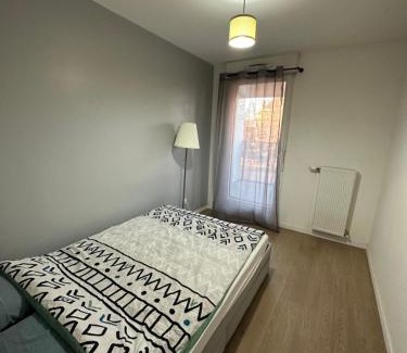 La Courneuve Apartment | Logement La courneuve-Aubervilliers RerB